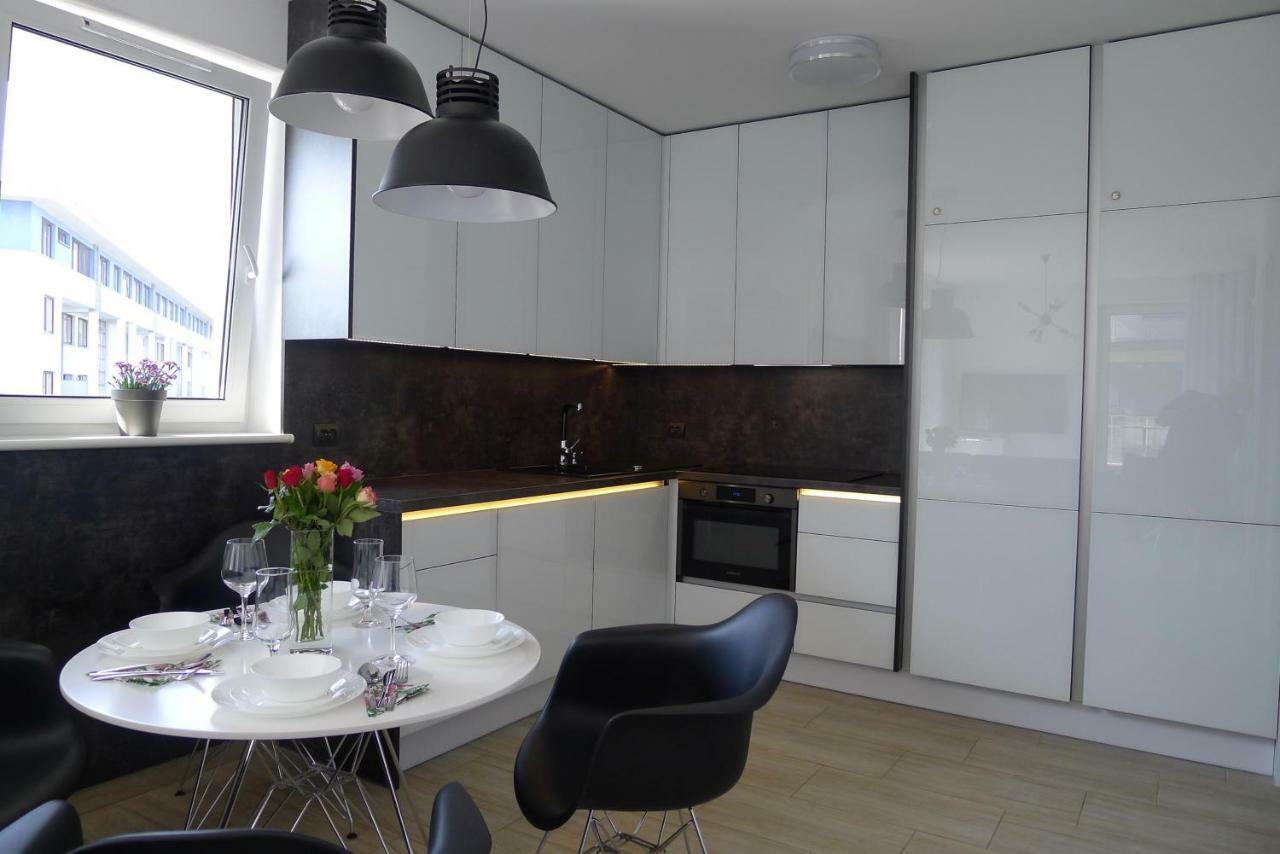 Impresja 42 Apartament Z Garazem Kołobrzeg Eksteriør billede