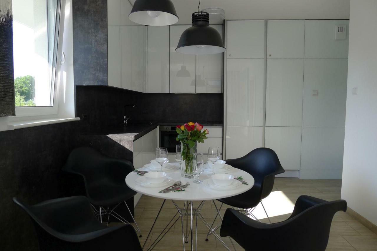 Impresja 42 Apartament Z Garazem Kołobrzeg Eksteriør billede