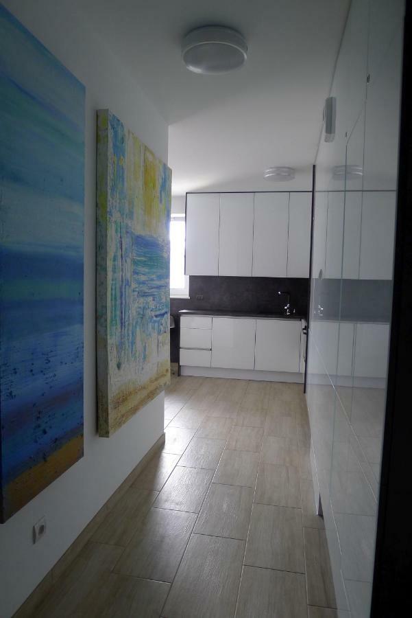 Impresja 42 Apartament Z Garazem Kołobrzeg Eksteriør billede