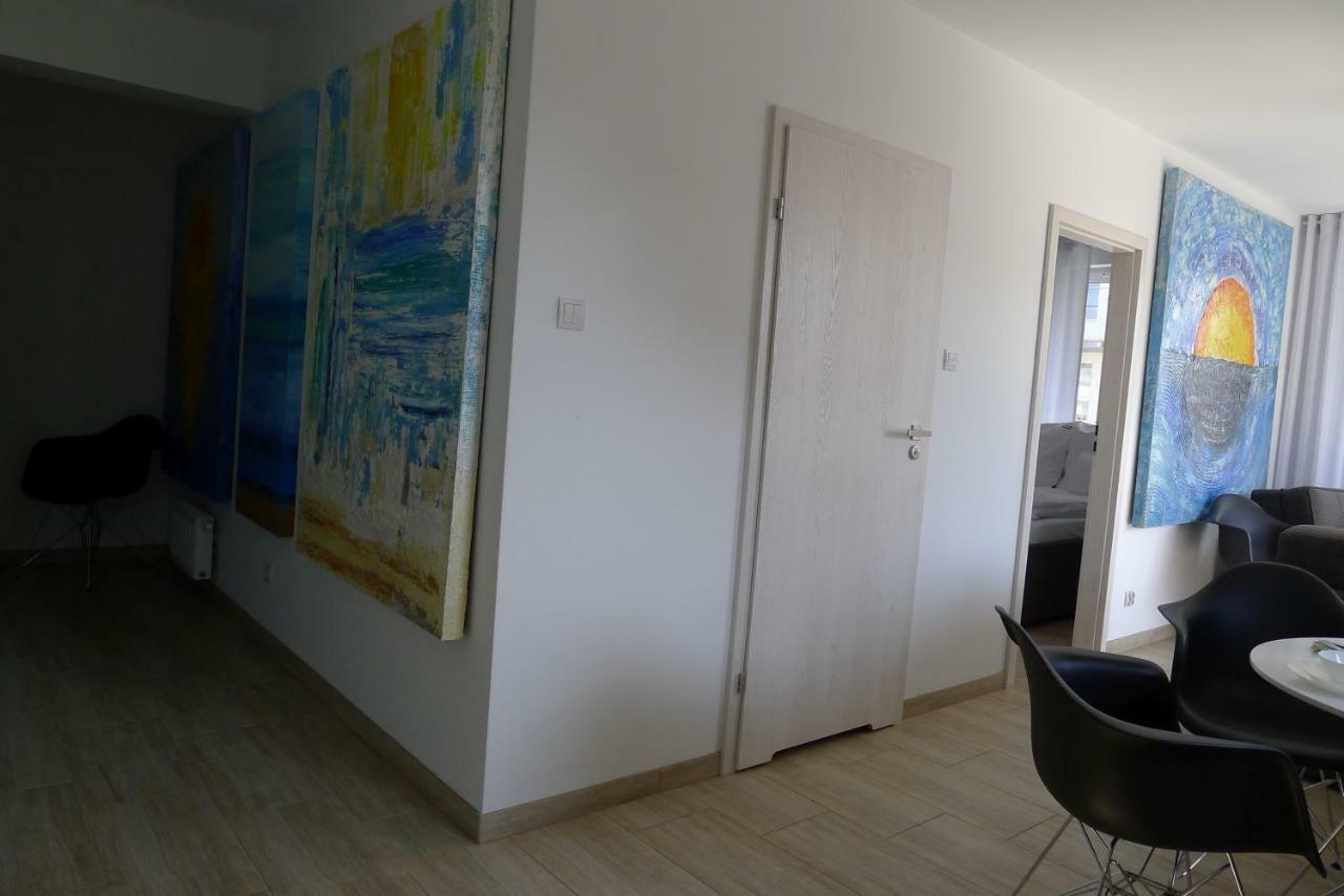 Impresja 42 Apartament Z Garazem Kołobrzeg Eksteriør billede